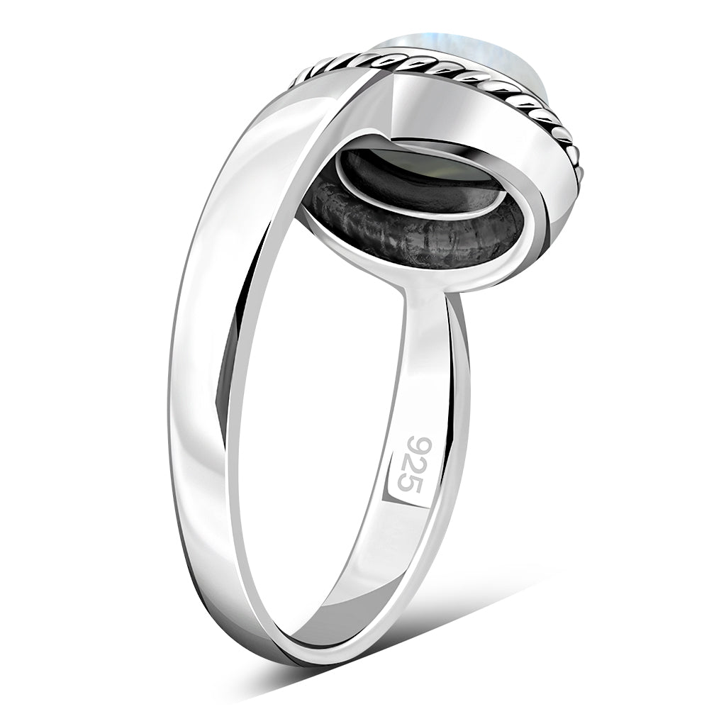 Anillo de plata de ley con piedra lunar arcoíris