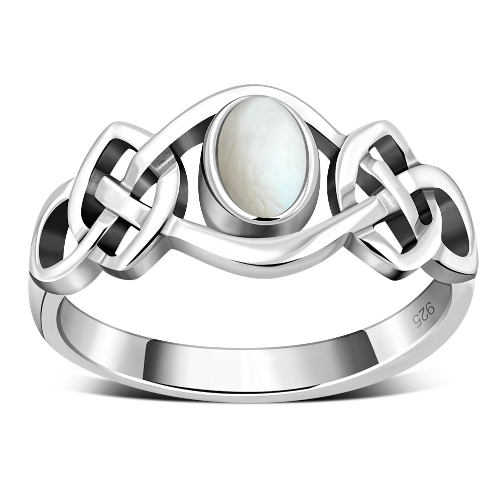 Keltisk silverring med pärlemor (snäcka)