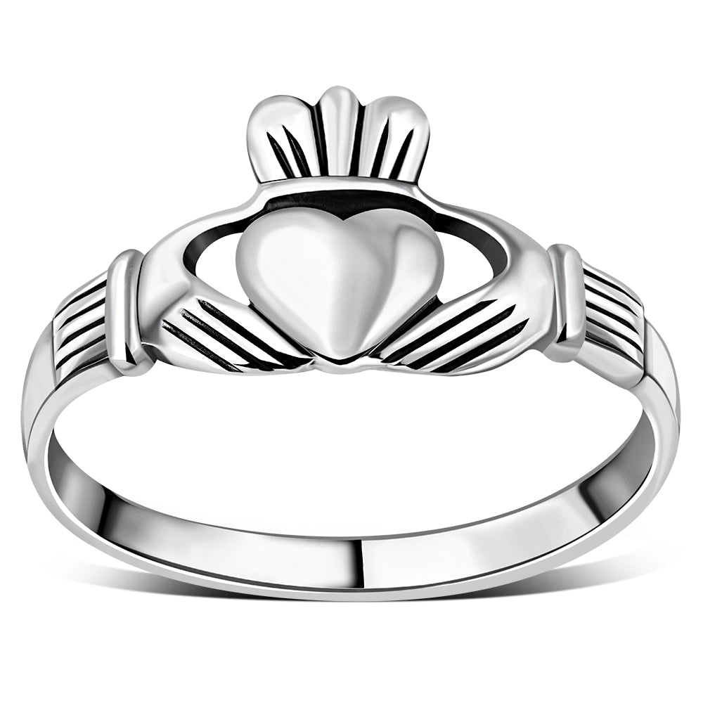Anillo Claddagh de plata irlandés sencillo