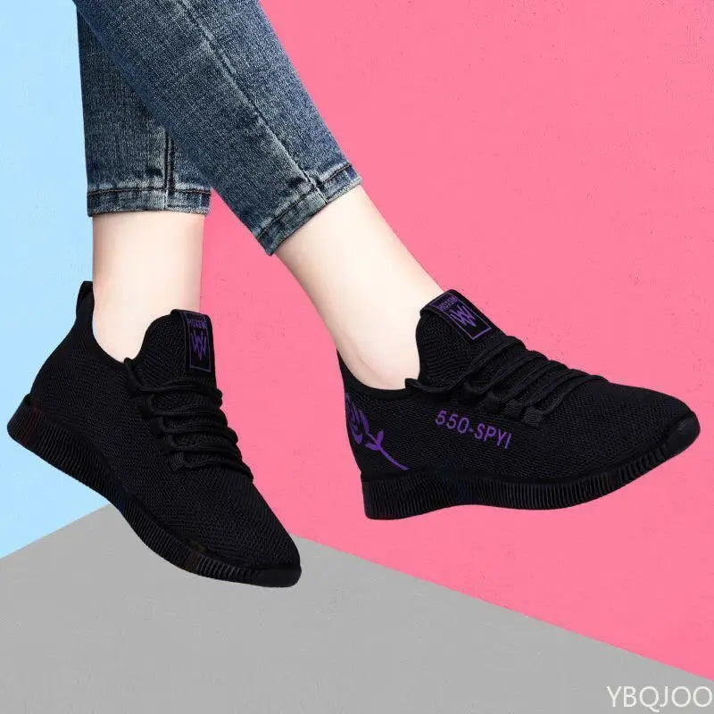 Large Size Autumn Fashion Breathable Lightweight Comfortable Women's Shoes Versatile Flat Bottomed Mesh Women's Sports Shoes