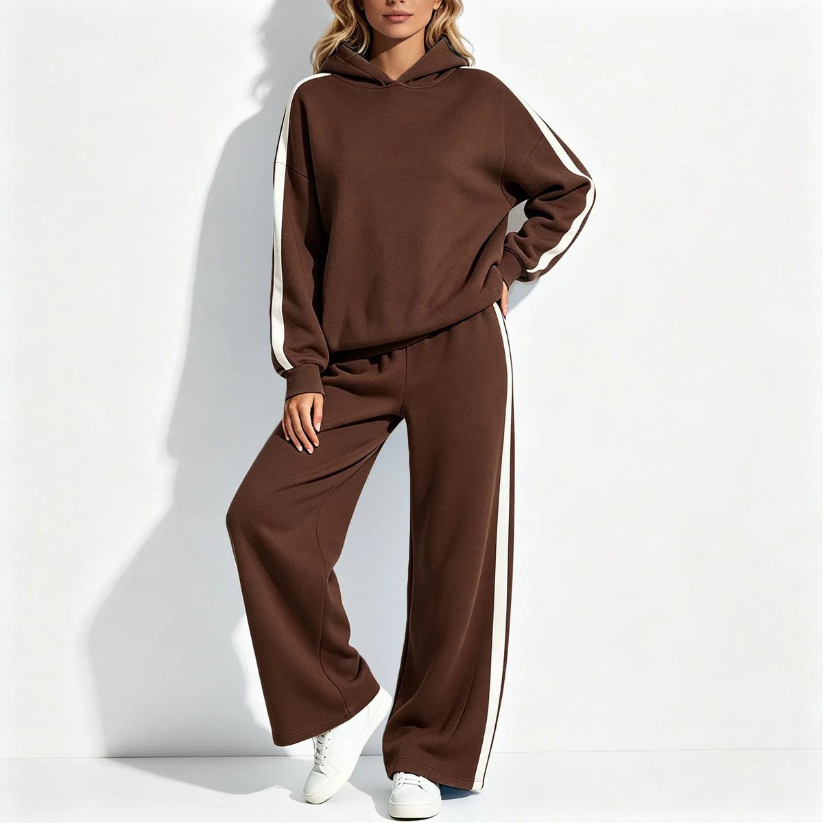 Women's 2-Piece Polyester Velvet Tracksuit with Hoodie and Jogger Pants