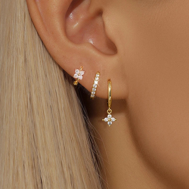 Pendientes de acero inoxidable con forma de flor y circonitas para mujer - Set de 3 piezas