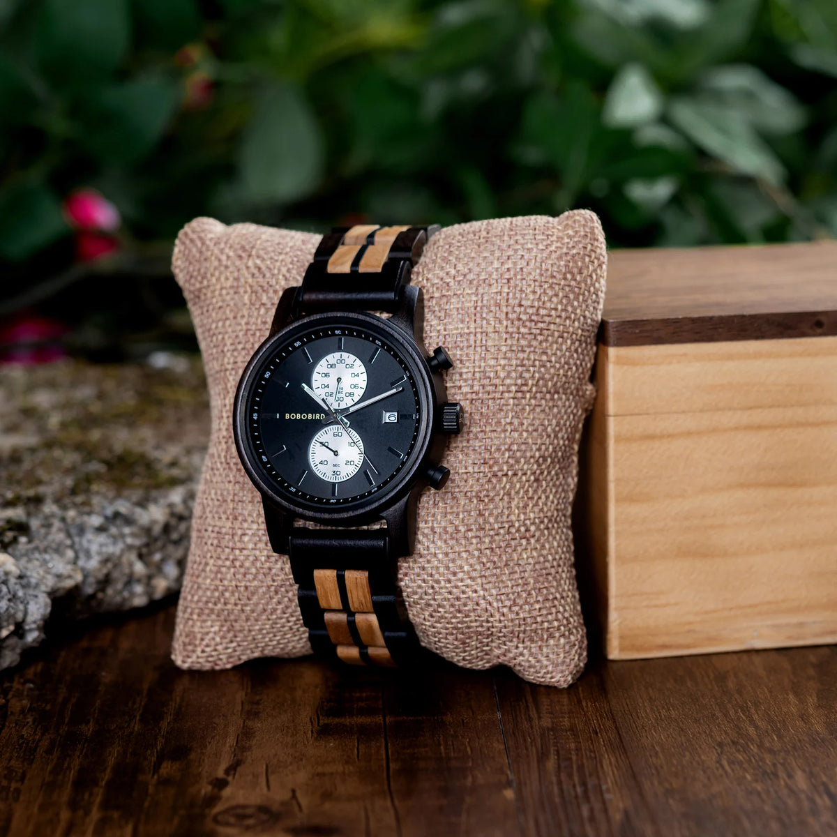 BOBO BIRD Wood Watch Men Business Quartz Watches Engraved Wooden Chronograph Wristwatch With Date Display Custom Reloj Madera
