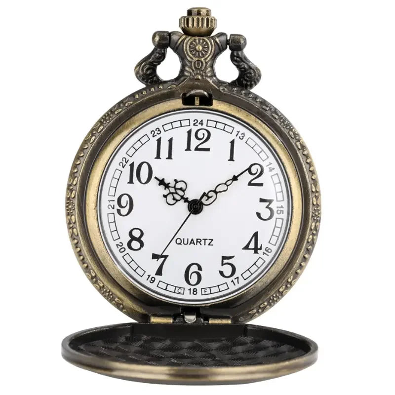 Vintage Paris Eiffel Tower Notre Dame Design Quartz Pocket Watch LE LOUVRE Necklace Pendant Art Souvenir Clock for Men Women