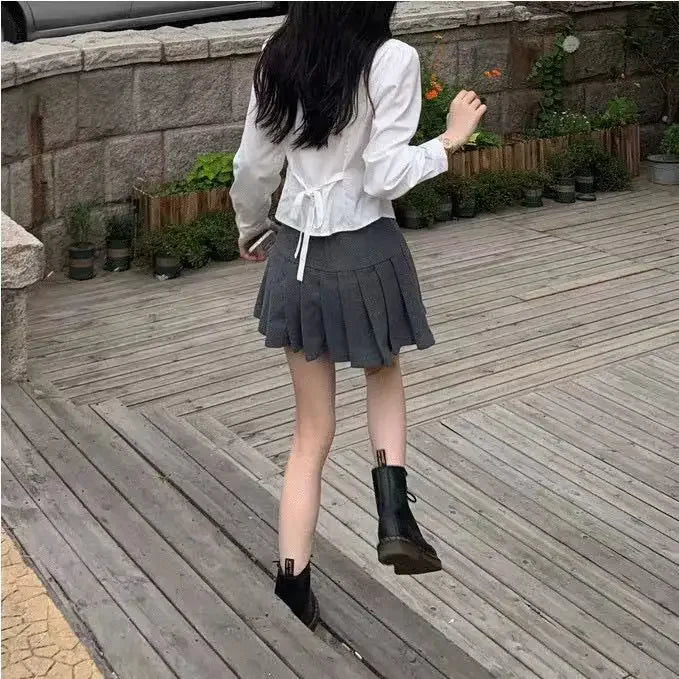 Chemise blanche basique style preppy pour femme, haut moulant à manches longues, chemisier tunique à boutons style écolière, haut décontracté pour femme