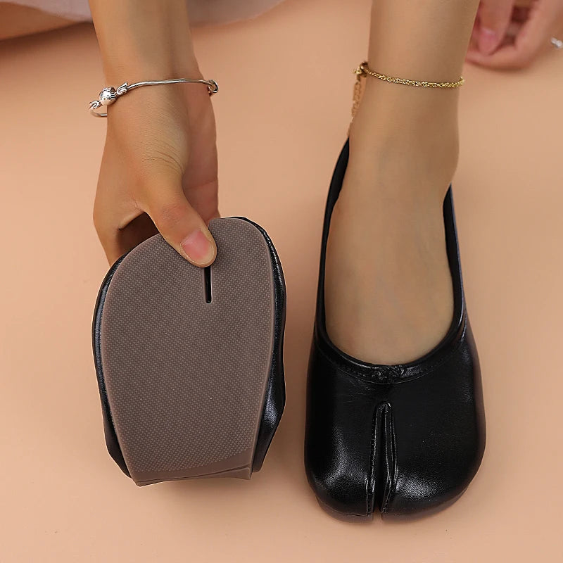 Mocasines planos de piel sintética para mujer con separador de dedos y sin cordones