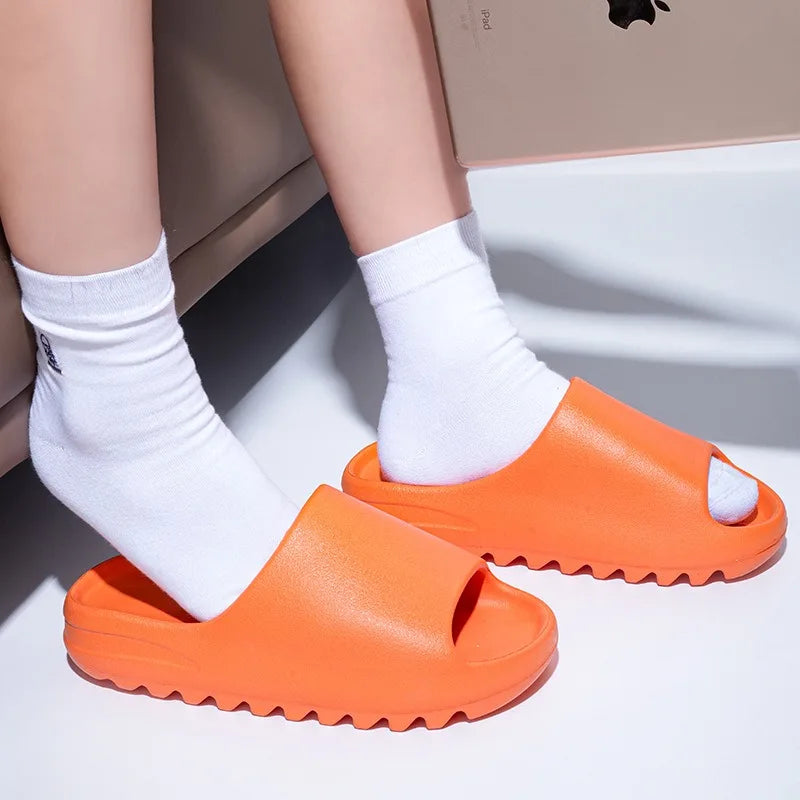 Tofflor för dam och herr, mode-slides i EVA, sommarsandaler 2026 för strand och utomhusbruk, vardagsskor för dam och herr, flip-flops och sandaler för män