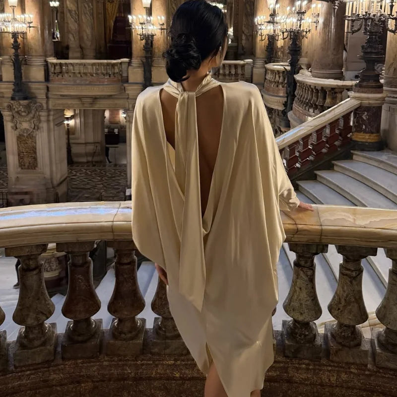 Women's Pleated Ankle-Length Dress With V-Neck And Batwing Sleeves