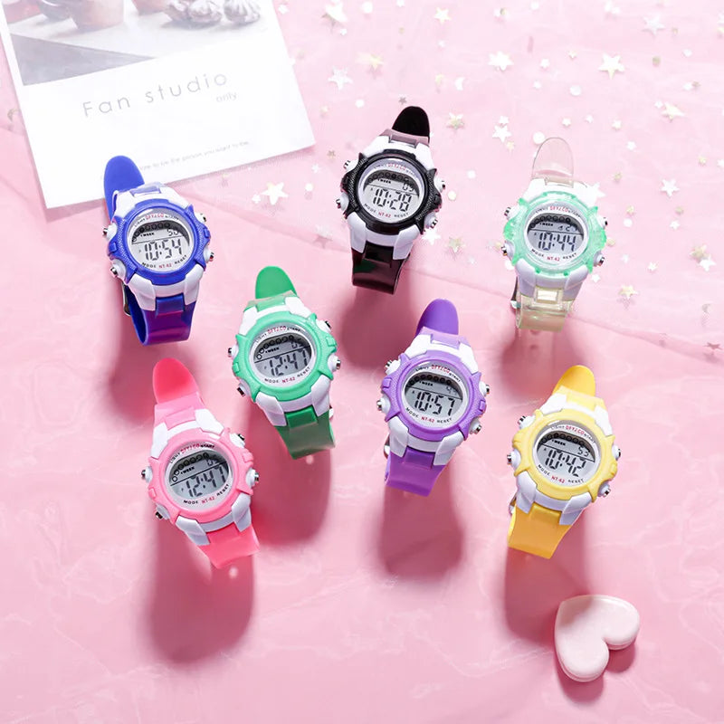 Reloj digital para niños, 7 colores LED, resistente al agua, correa de silicona deportiva, regalo para estudiantes de 3 a 10 años, niños y niñas