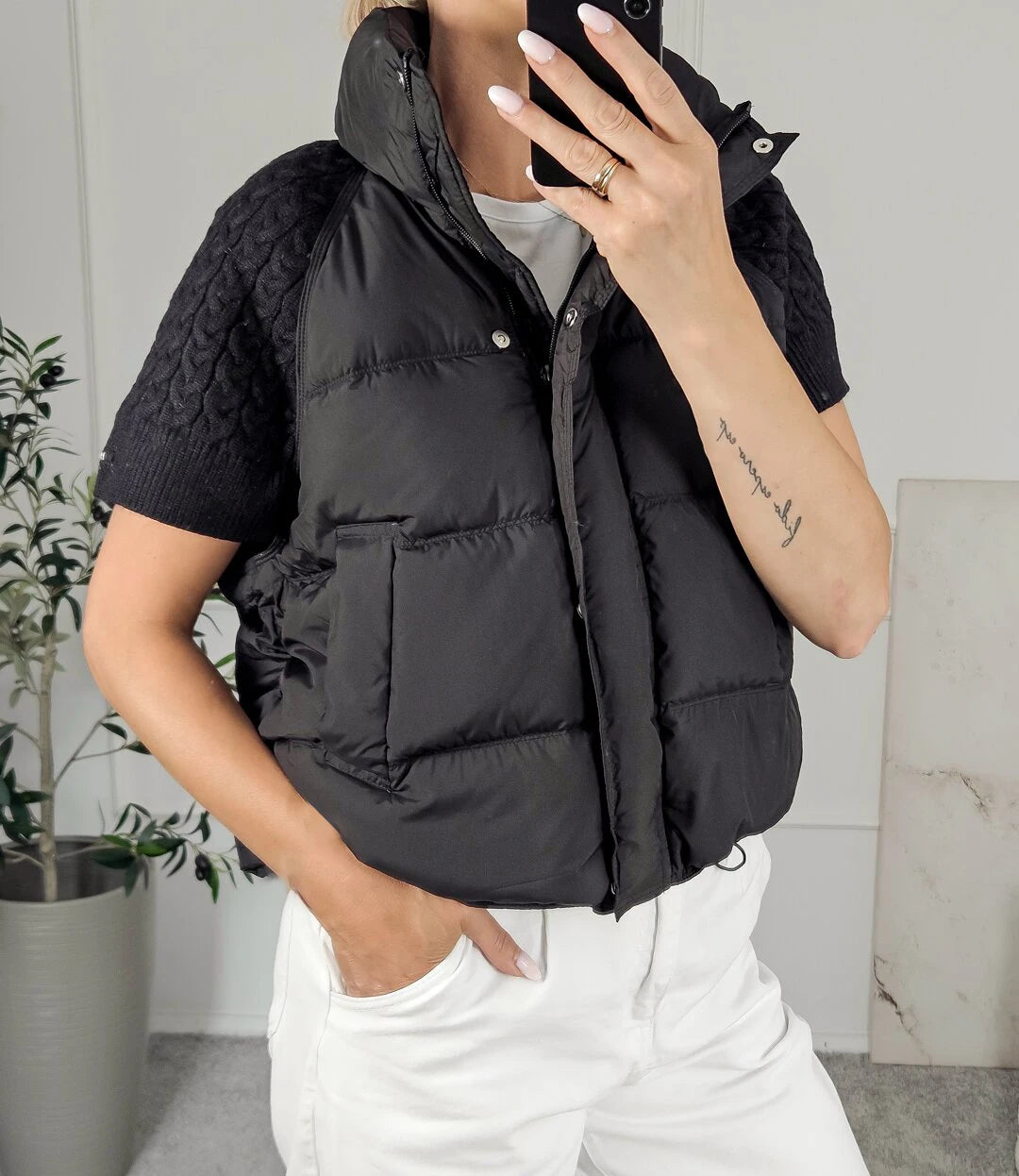 Women's Knitted Splicing Padded Sleeveless Vest with Stand Collar