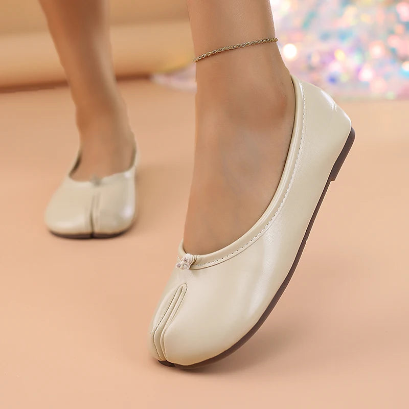 Women's Artificial Leather Slip-On Toe Separator Loafers Flat Shoes