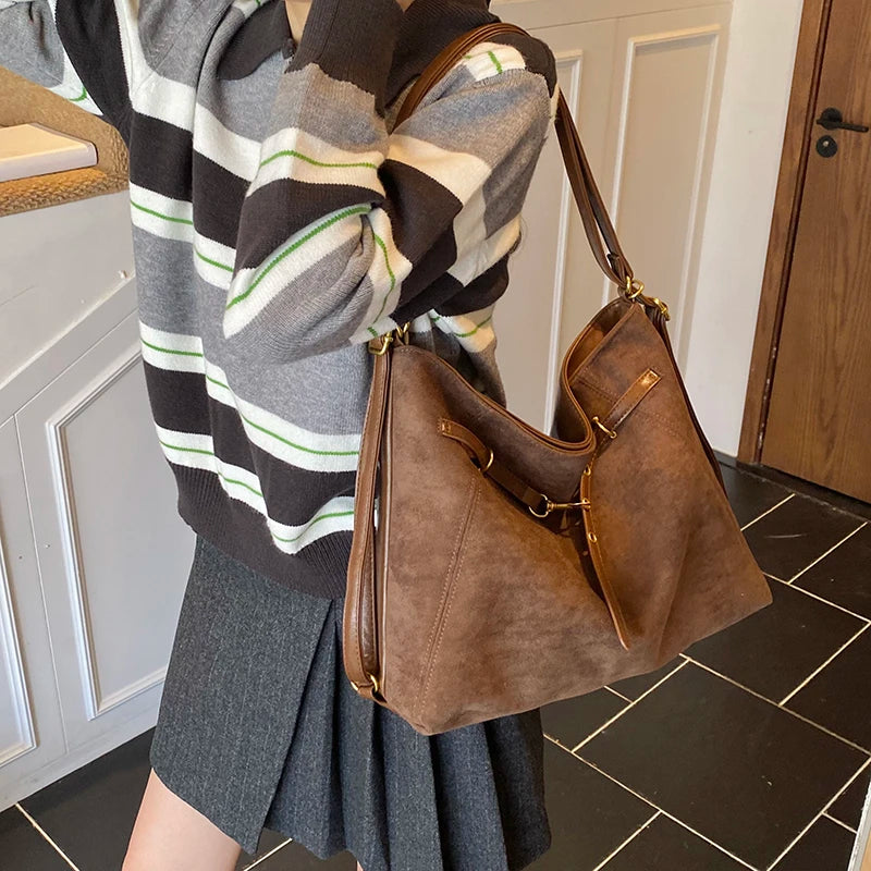 LEFTSIDE PU Suede Hobo Shoulder Bag for Women with Zipper Closure