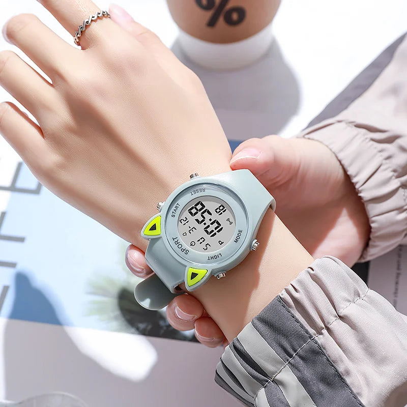NUEVO Reloj deportivo 3D con orejas de gato para niños, relojes electrónicos para niñas y niños, reloj de pulsera digital LED luminoso e impermeable para estudiantes, regalos