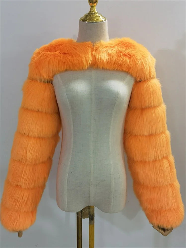 Vêtements d'hiver chauds 2022 manteaux en fausse fourrure rose noir femmes haut court à manches longues vestes en fausse fourrure gris blanc pour femmes en gros