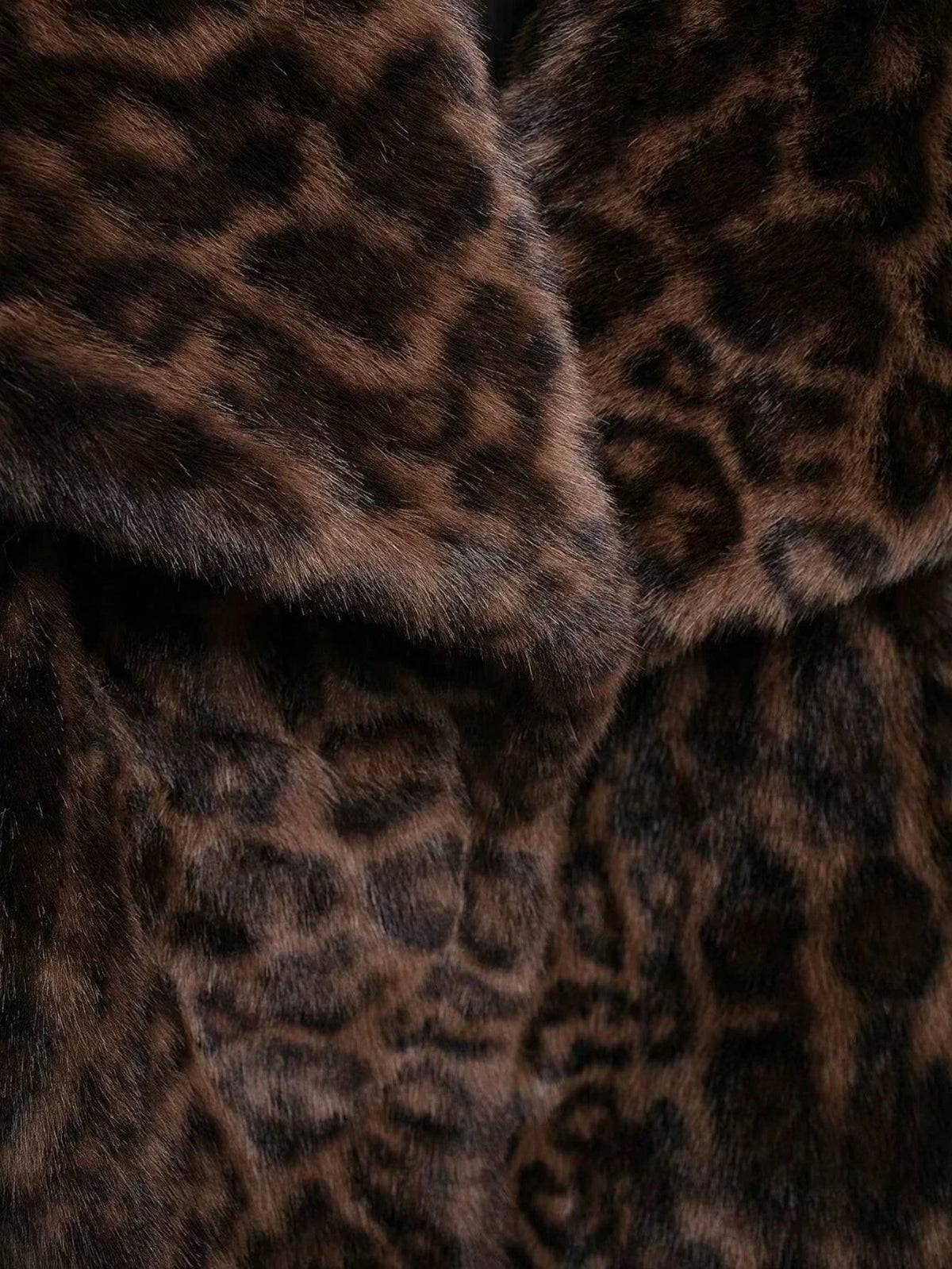 Women Leopard Print Faux Fur Short Coat with Large Lapel Collar