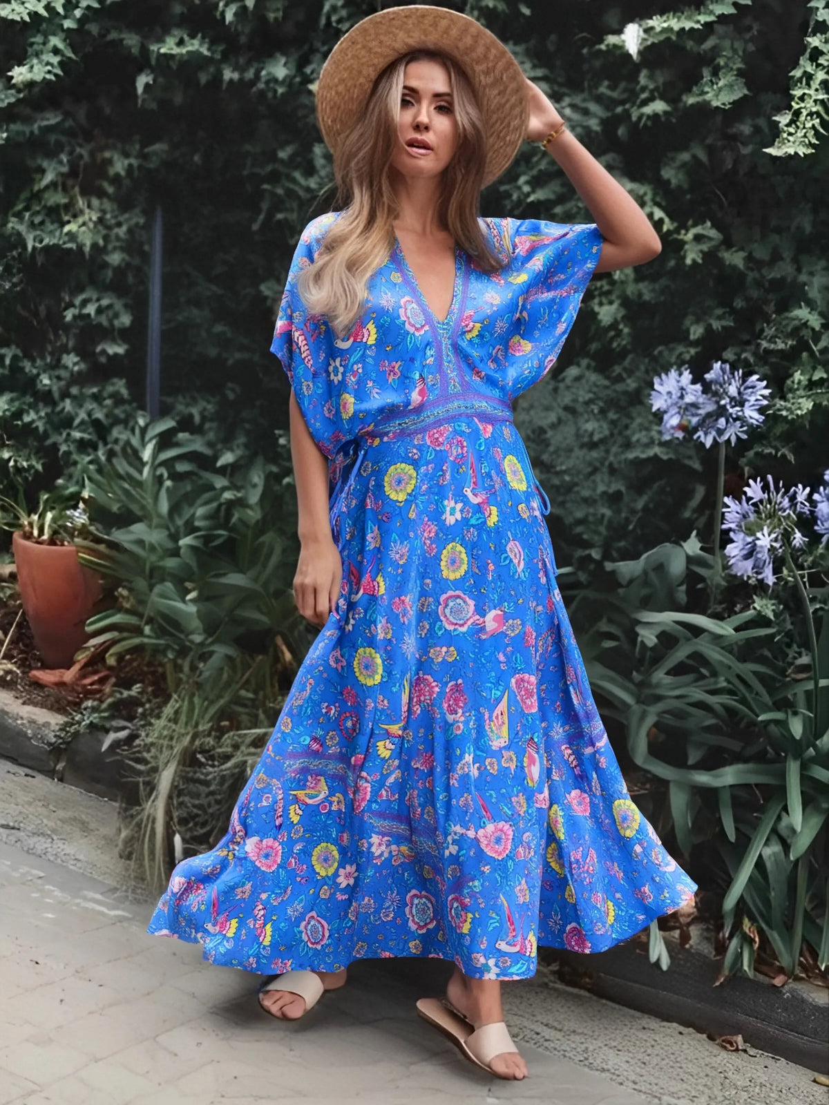 Boho Queens Women Peacock Floral Print Bat Sleeve Beach Bohemian  Maxi Dresses Ladies v Neck Tassel Summer Dress Vestidos