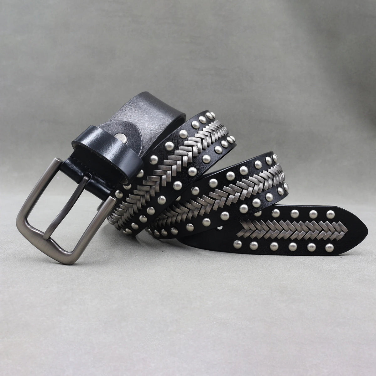 NUEVO Cinturón de cuero auténtico con remaches de metal pesado estilo punk para hombre, cinturón de vaquero con tachuelas, cinturón de cintura para hombre, cinturón para mujer