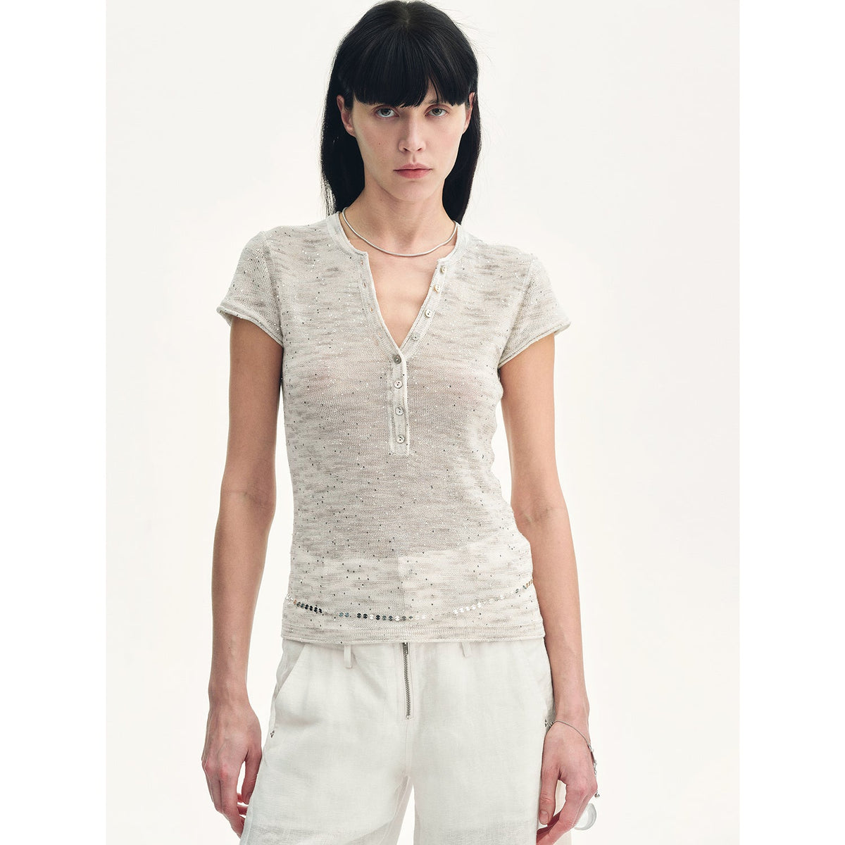 Cotton and Linen Blend Sequined Henley Neck Short Sleeve T-Shirt"Minimalist Light Gap"