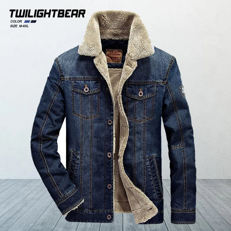 Men's Oversized Fleece-Lined Denim Jacket with Zipper Closure