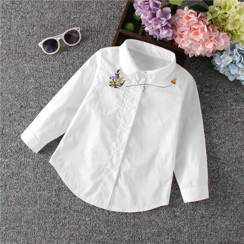 Neue Mädchenbluse in Weiß, niedliches Langarm-Shirt mit Cartoon-Motiv für den Herbst, Kinderbluse für Mädchen, Teenager-Schulkleidung, Oberteile für Kinder