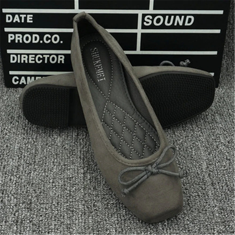 2026 Soft Suede Joker Ballerina Floating Shoes Flat-Bottomed Version of Square Sole Pregnant Women's Large Size Boat Shoes Women
