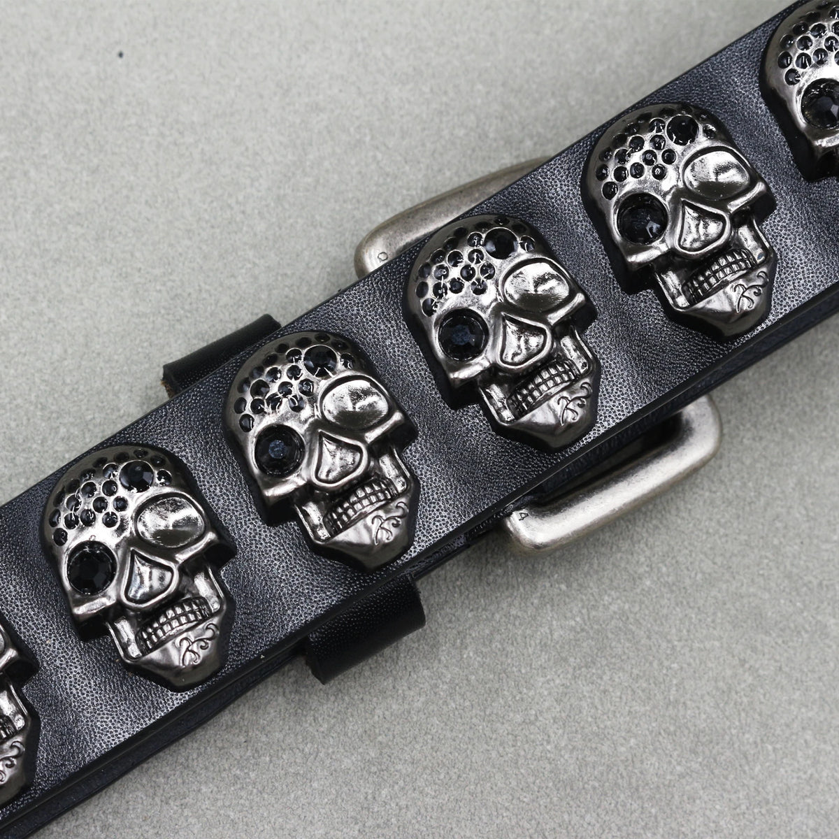 Cinturón de cuero genuino estilo punk heavy metal, cinturones de hip hop para hombre con remaches de cruz, cinturón para vaqueros, correa masculina, cinturón de diseñador para hombre