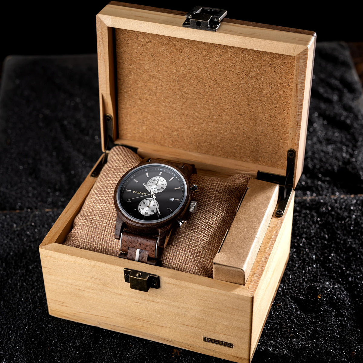 BOBO BIRD Wood Watch Men Business Quartz Watches Engraved Wooden Chronograph Wristwatch With Date Display Custom Reloj Madera