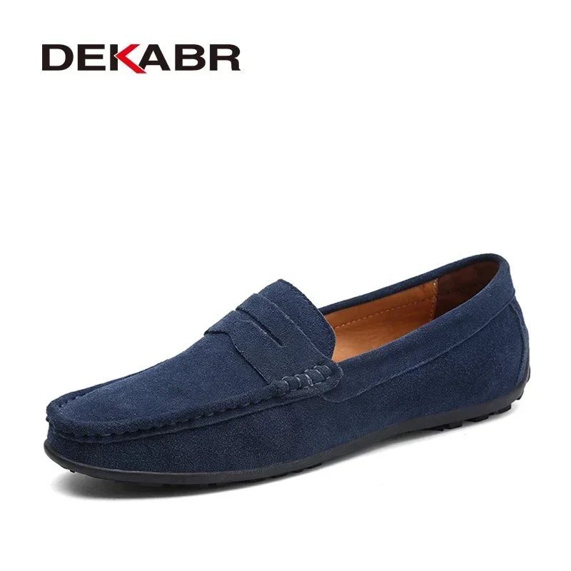 Mocasines de verano estilo moda marca DEKABR, zapatos tipo loafer para hombre de piel auténtica de alta calidad, zapatos planos tipo gommino para conducir.
