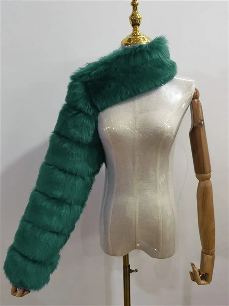 Vêtements d'hiver chauds 2022 manteaux en fausse fourrure rose noir femmes haut court à manches longues vestes en fausse fourrure gris blanc pour femmes en gros