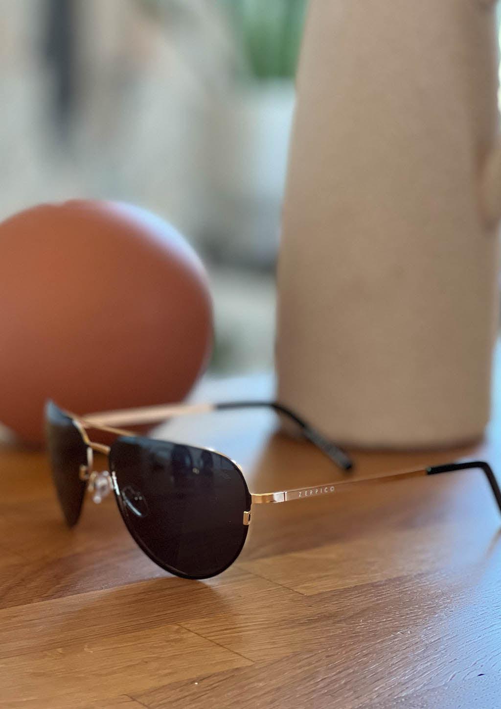 Gafas de sol aviador de titanio - V2 - Bañadas en ORO de 24K