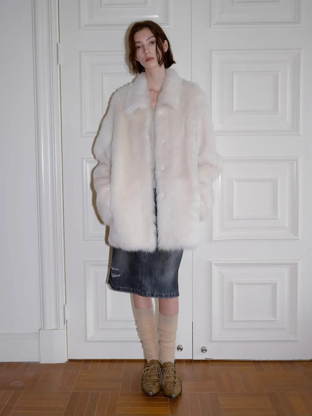 "Autumn Exclusive" Imported Toscana Shearing Short Lapel Fur Coat