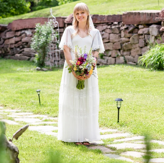 Romantic, Vintage Butterfly Chiffon Sleeves Ivory Wedding Dress #1348