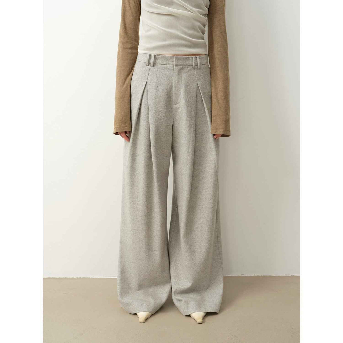 Pantalones casuales "City Stroll" de corte recto, pierna ancha, doble pliegue y tejido de mezcla de lana, informales y relajados para otoño