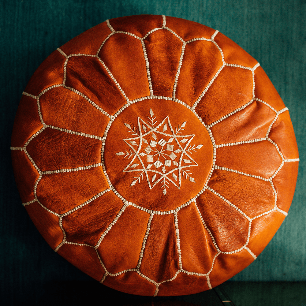 Leather Poufs Lamarocana