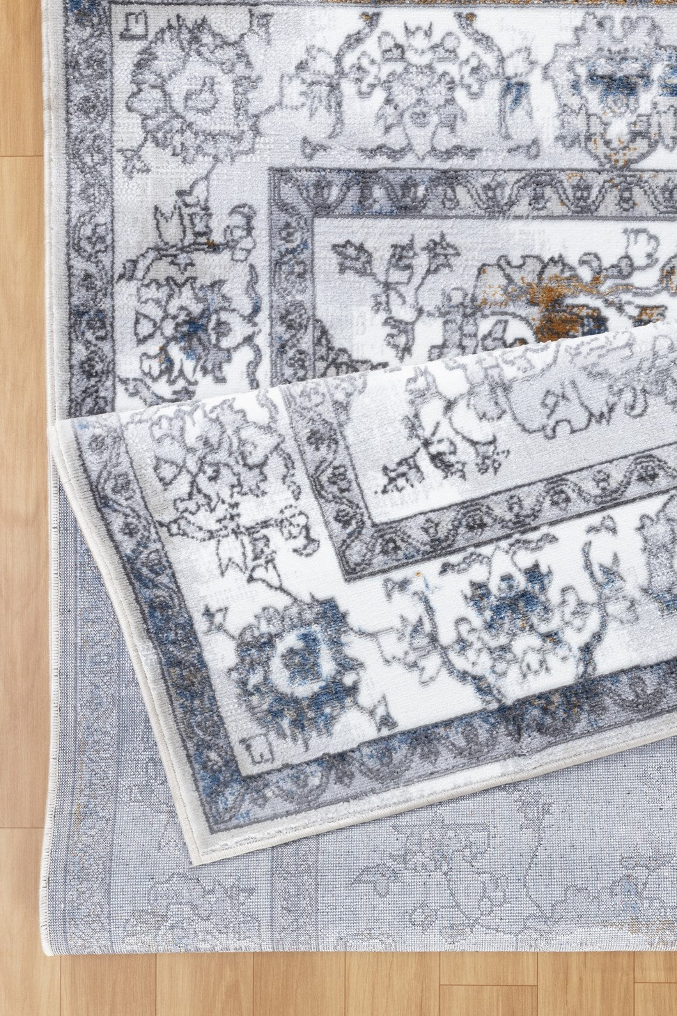 Legacy GC_CAM8002 Multi 2 Ft. 7 In. X 7 Ft. Area Rug