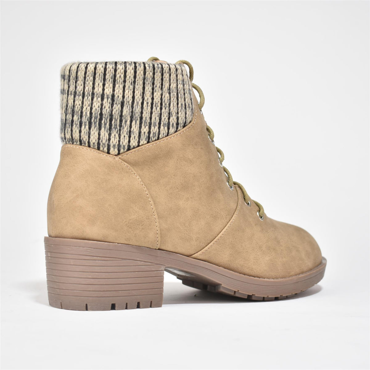 LBO-8430 Camel