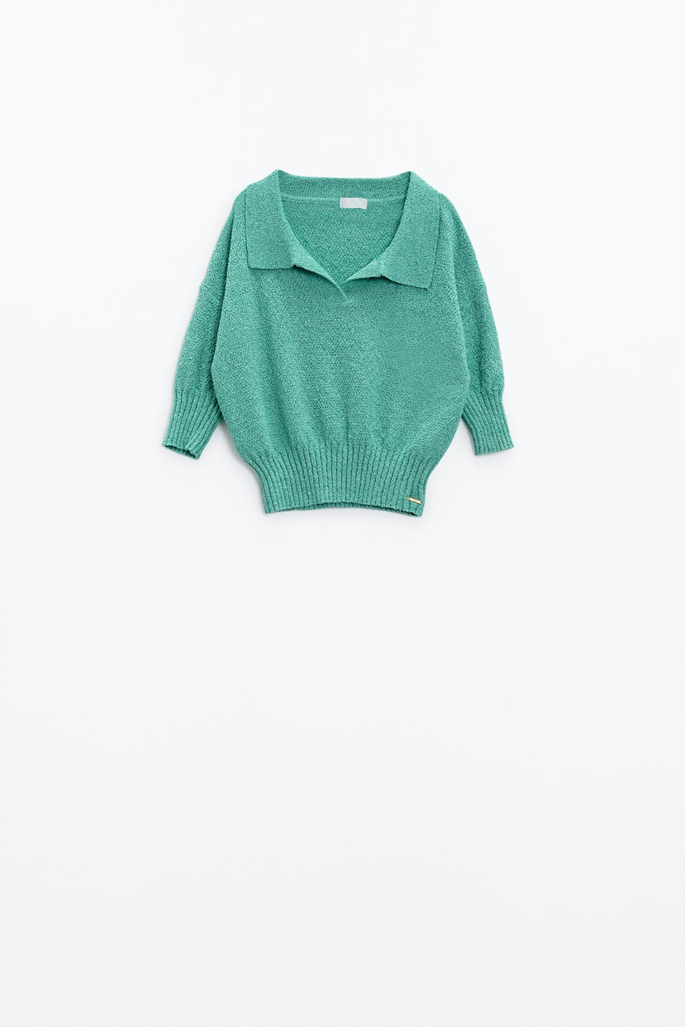 Green Sweater With 3/4 Sleeves and Polo Collar