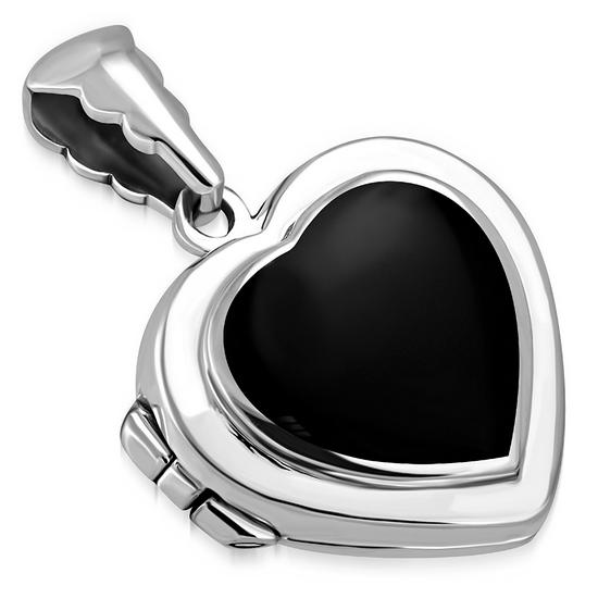 Hjärtformat medaljonghänge i silver med svart onyx