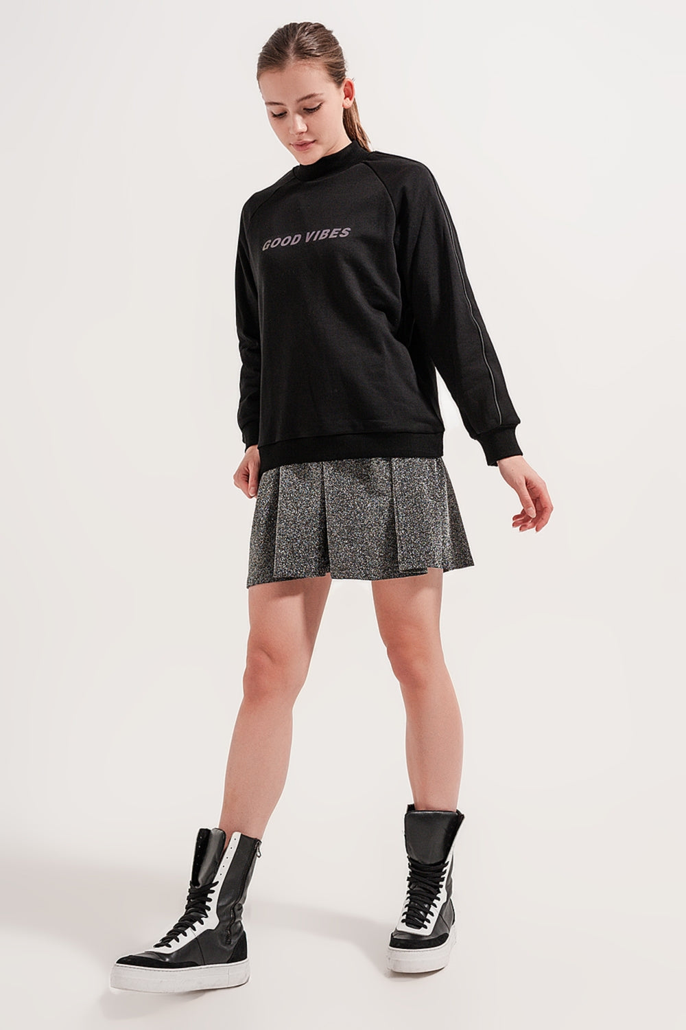 Sweatshirt med hög krage i svart
