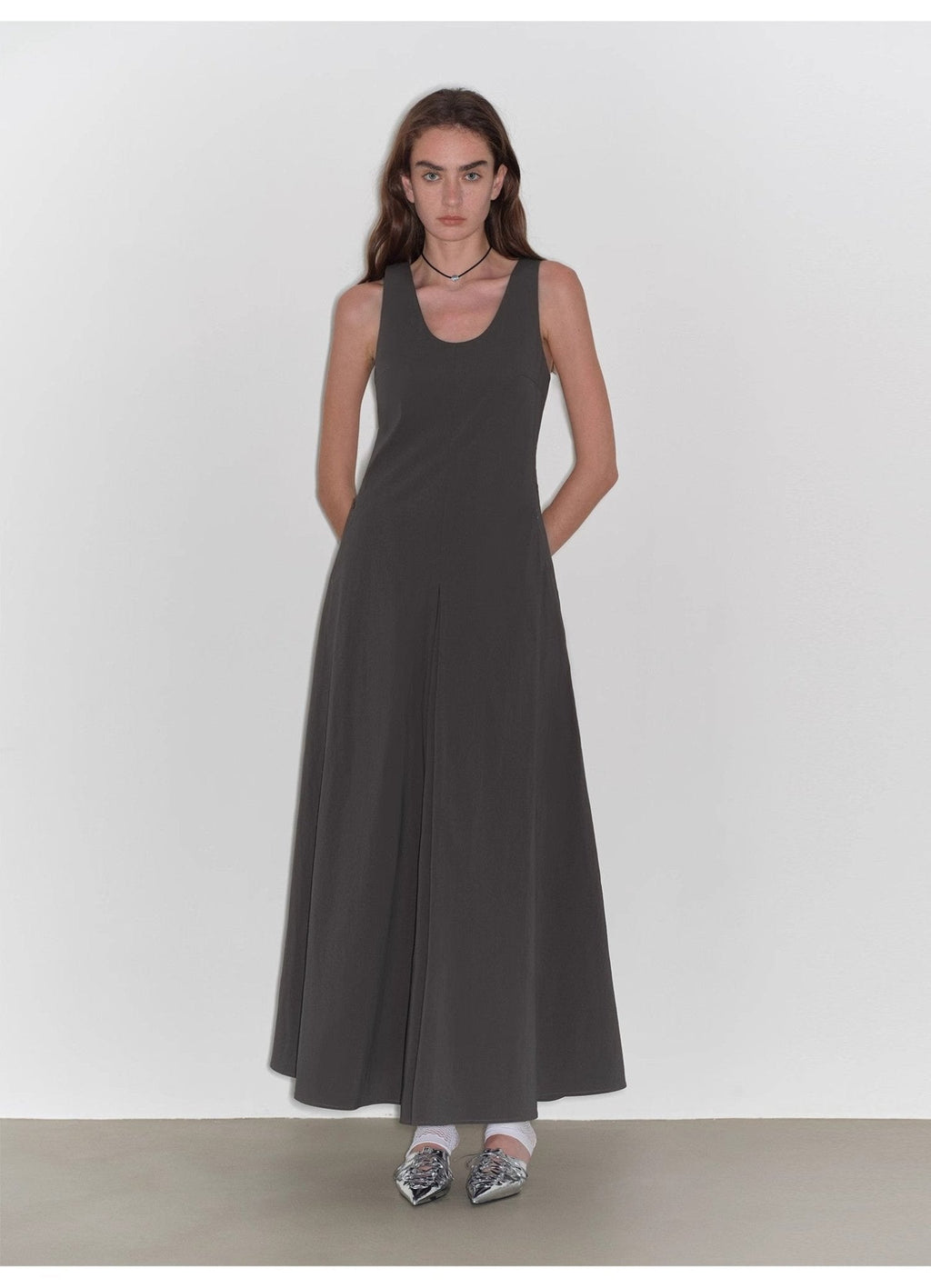 "Lake Bled" Simple and Slim Texture U-Neck A-Line Slim Fit Vest Dress