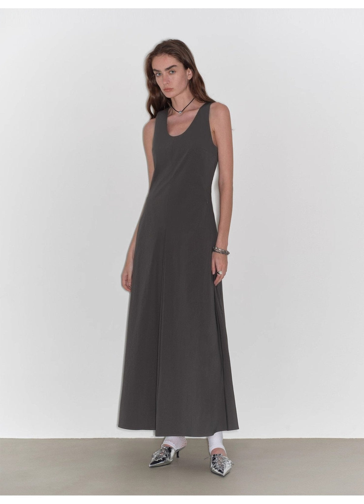 "Lake Bled" Simple and Slim Texture U-Neck A-Line Slim Fit Vest Dress