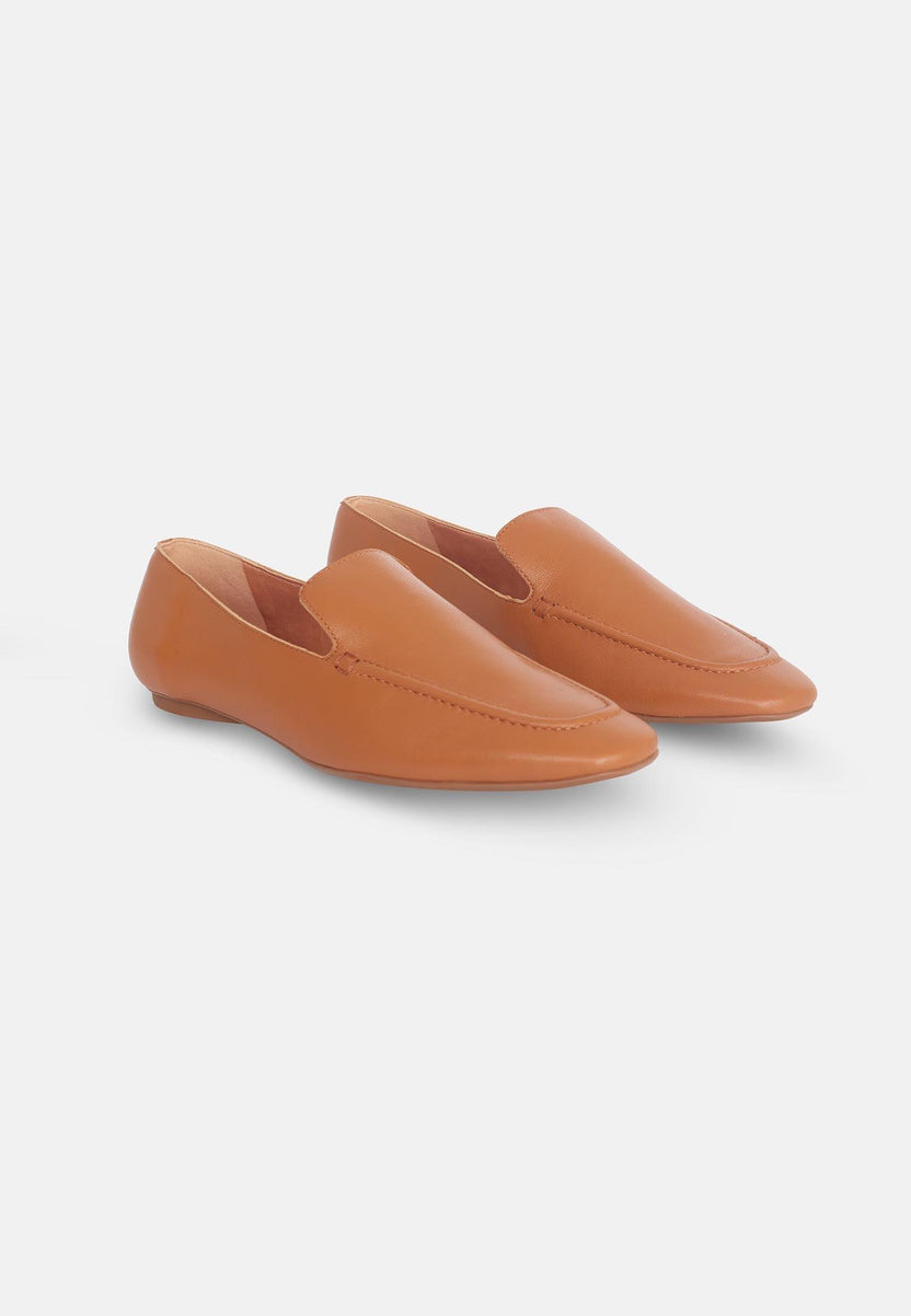 Clusia Goat Leather Loafers – Brown Flat
