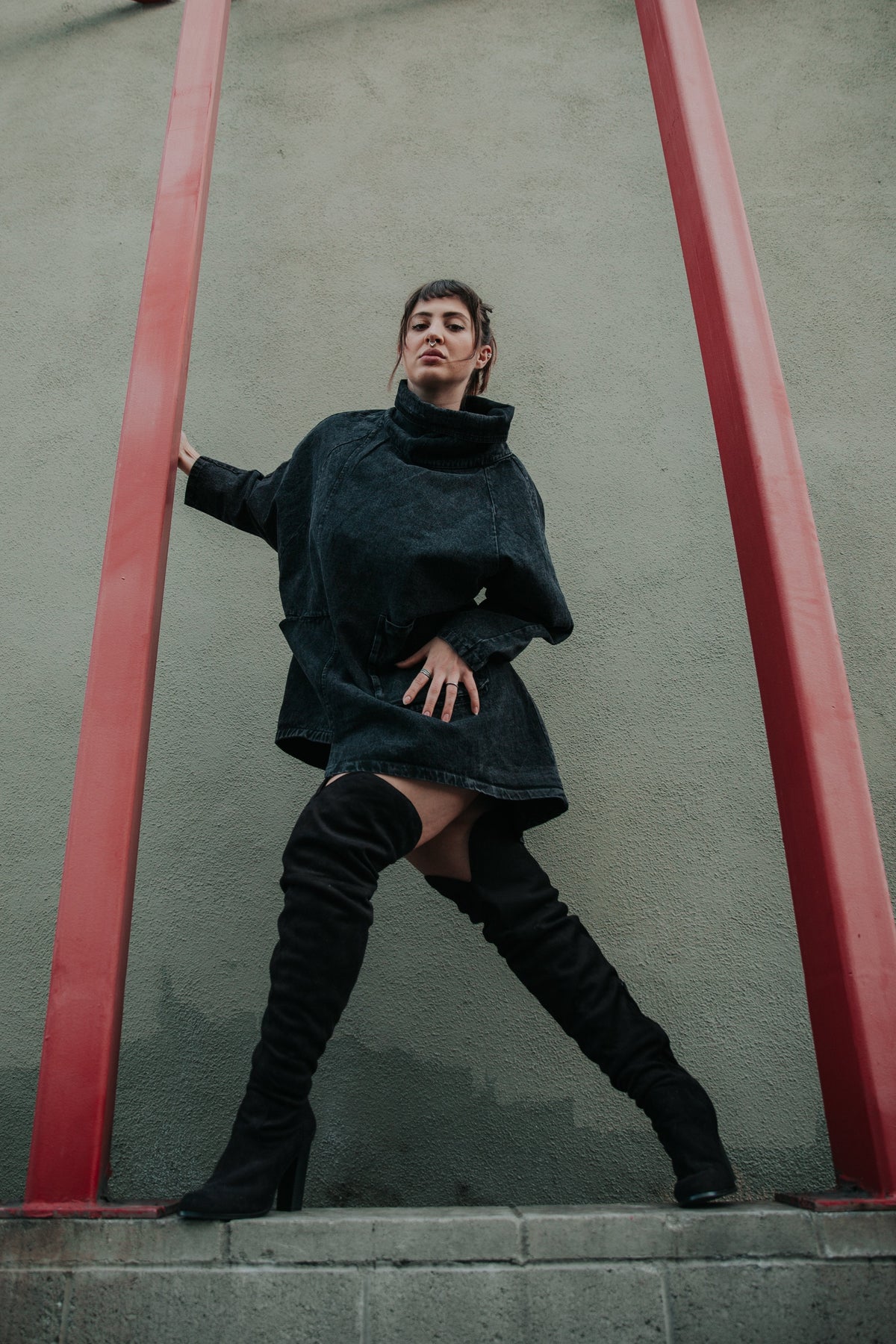 Luźna bluza jeansowa z golfem Reon