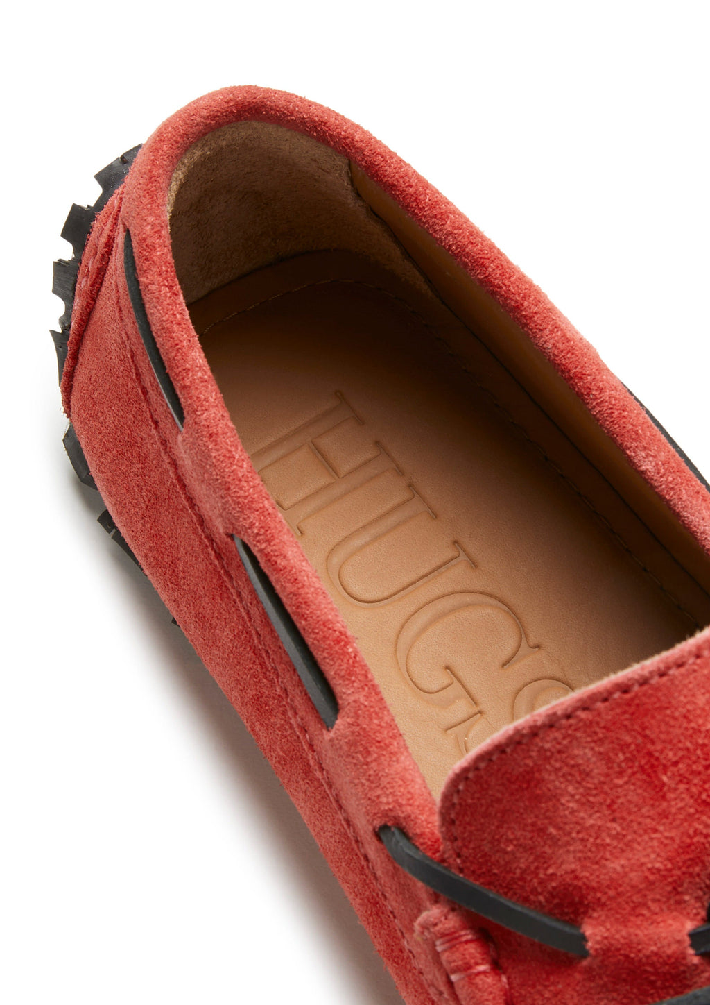 Mocasines de conducción con cordones y suela de neumático, ante rojo