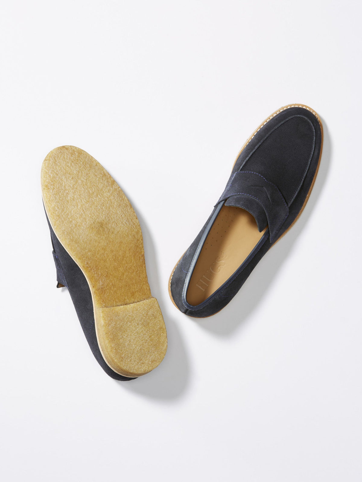 Mocasines de gamuza azul, suela ribeteada de caucho crepé