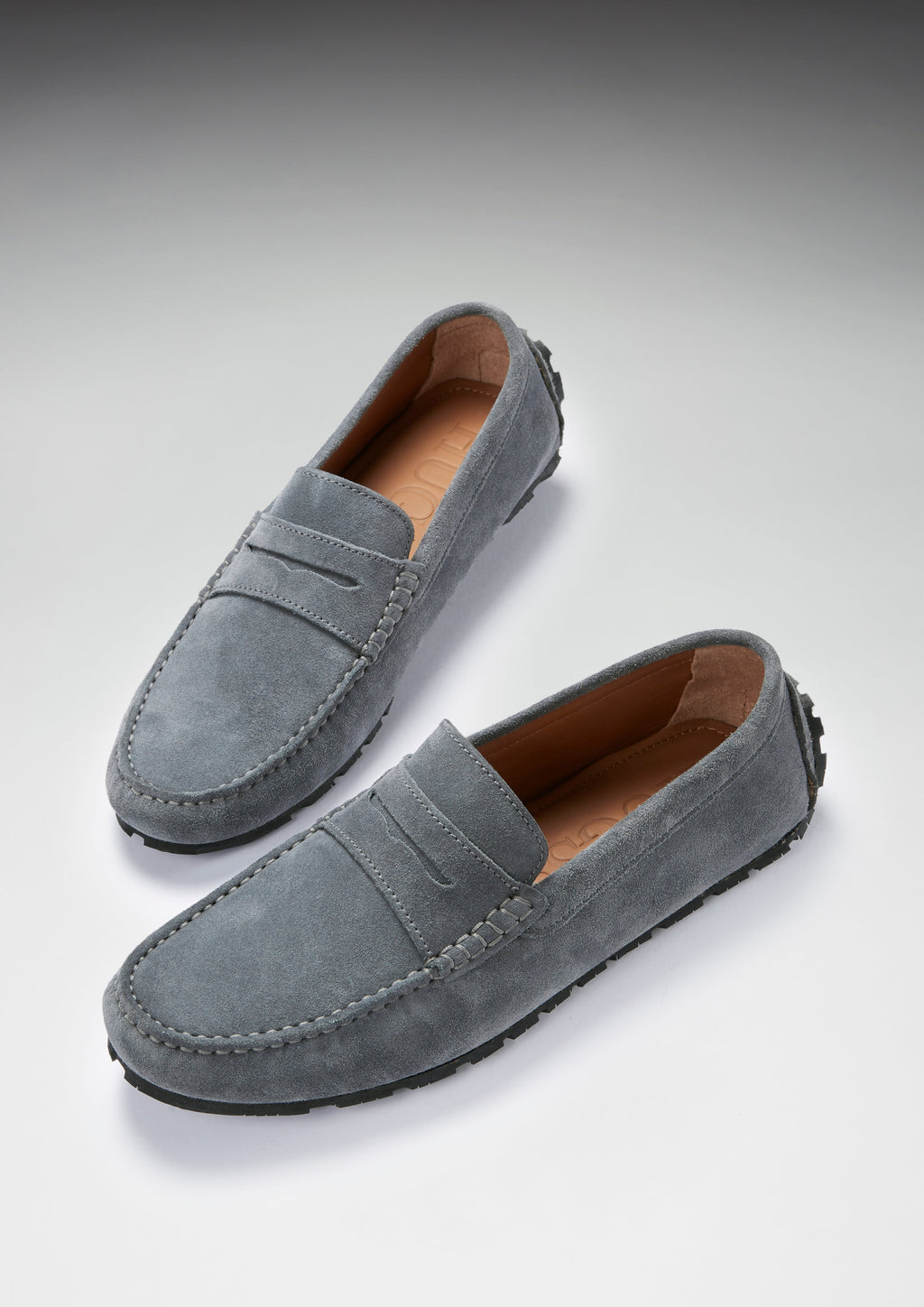 Mocasines de conducción tipo penny con suela de neumático, ante gris pizarra
