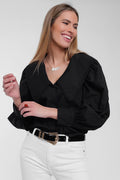 Camisa de cuello extragrande en negro