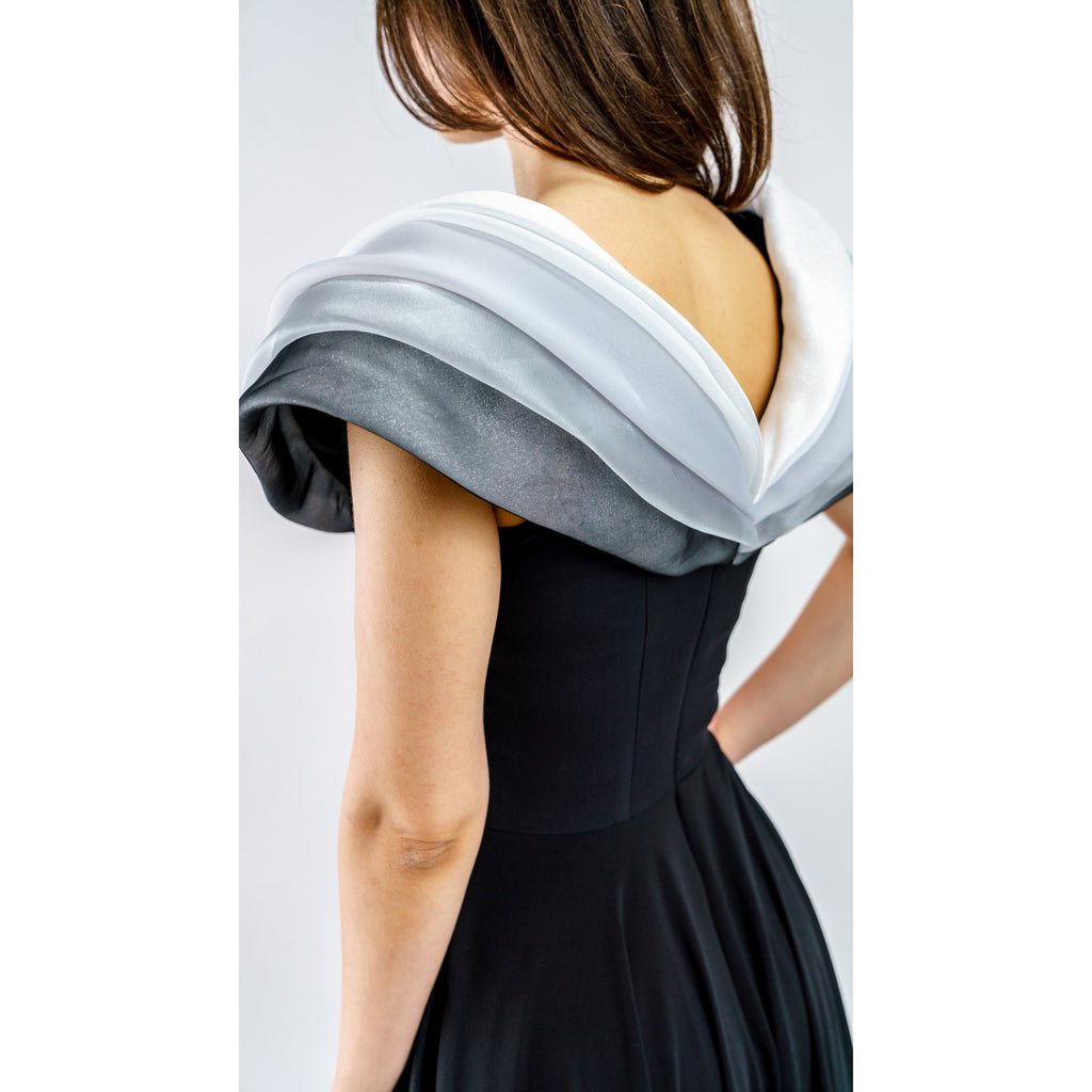 Sculpted Silk Grace