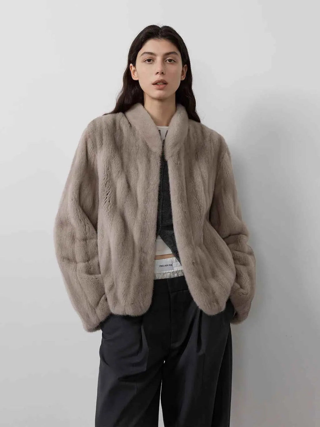 Warm Coffee Mink Retro Imported Stand Collar Short Mink Fur Coat