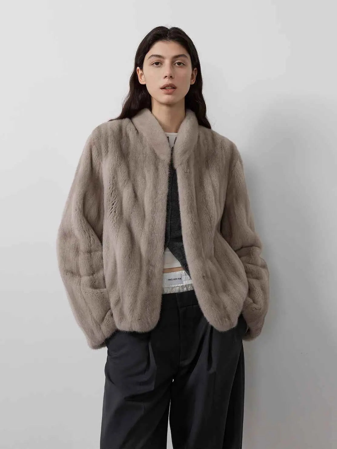 Warm Coffee Mink Retro Imported Stand Collar Short Mink Fur Coat